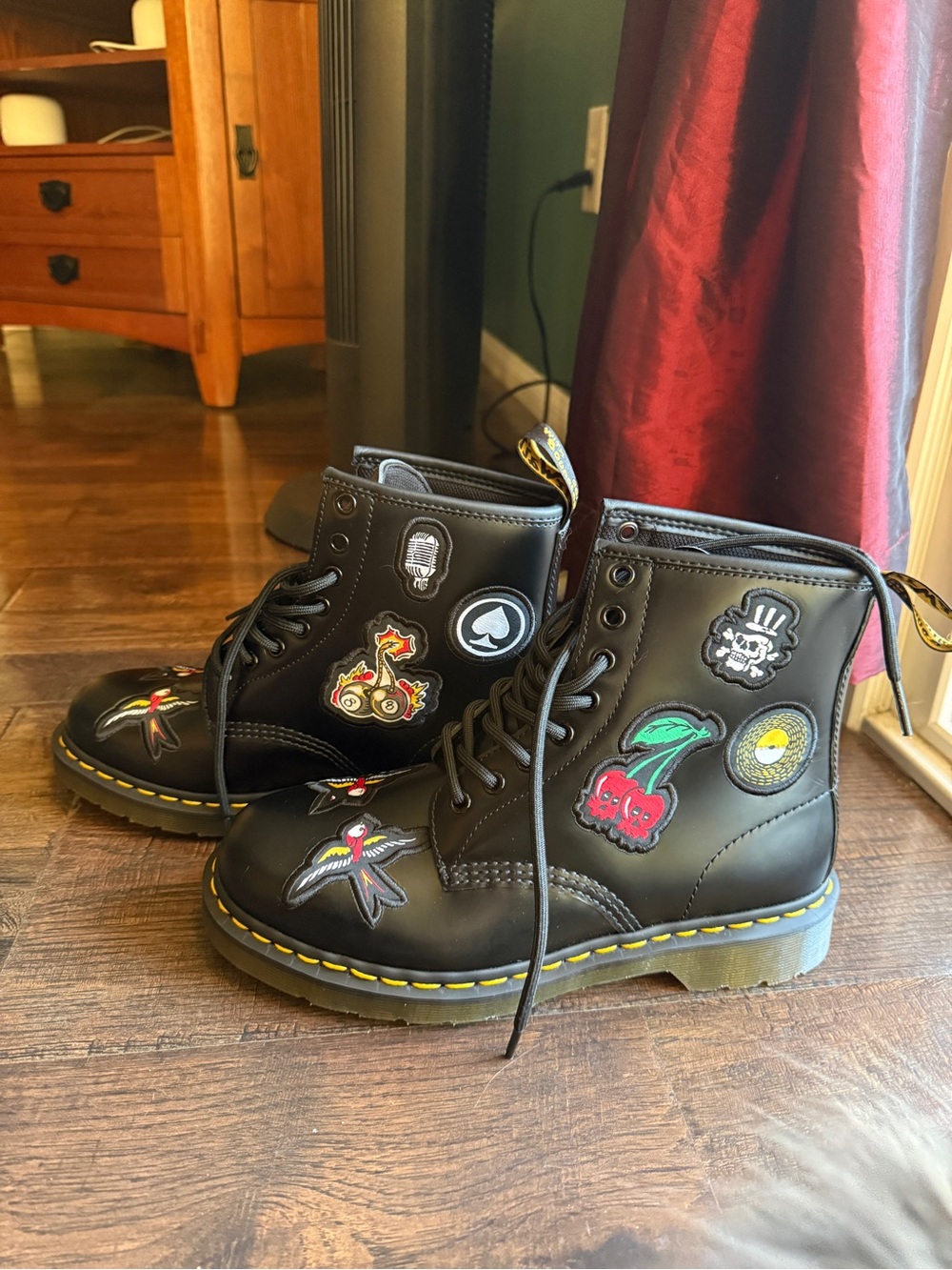 Dr. Martens 1460 smooth leather Black Patch-Embellished Lace-Up Boots